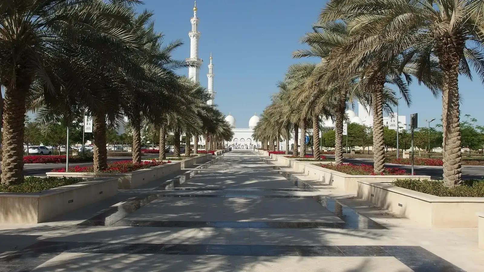 جامع الشيخ زايد الكبير في أبوظبي